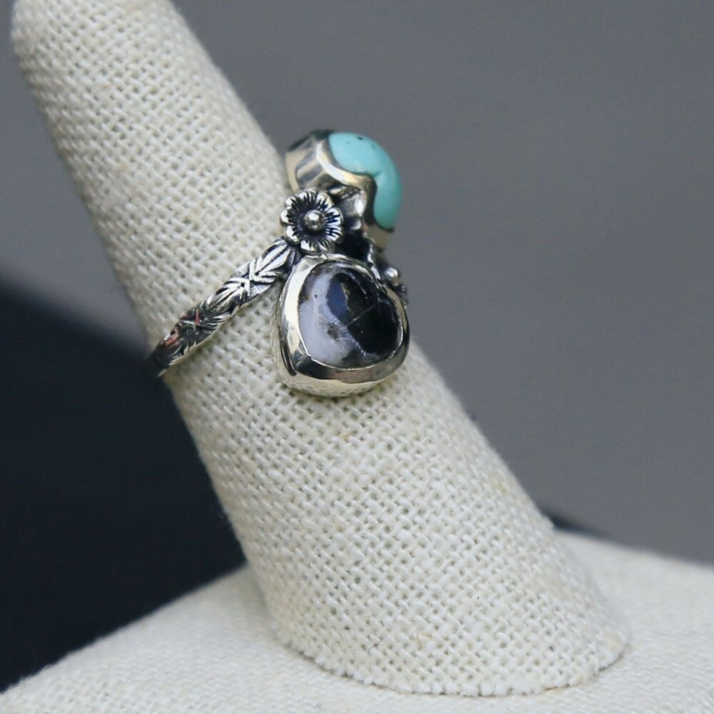 Artisan ✦ Tahoe Nevada Turquoise & White Buffalo Heart Ring ✦ 925 Bypass Size 7 - Picture 6 of 12